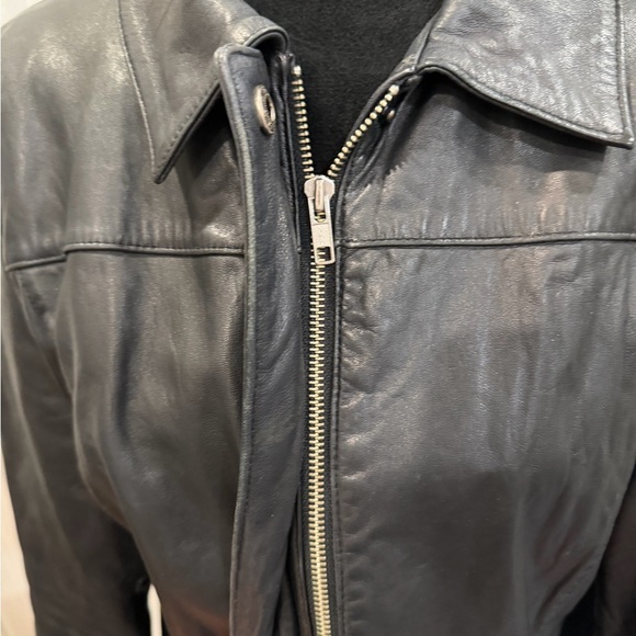Alfani Women’s Vintage Genuine Leather Collared Black Jacket W/ Pockets Sz M - Picture 3 of 7
